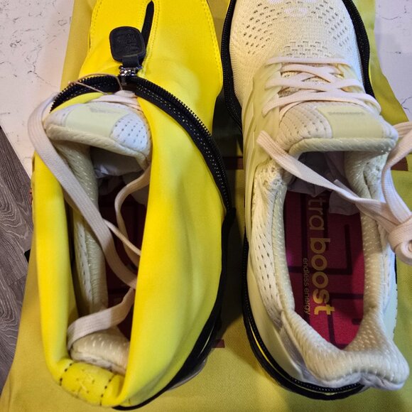 Adidas Ultraboost x Fortnite PEELY Men's 10 Yellow Black Banana JQ0714 Shoes NEW - Picture 7 of 16